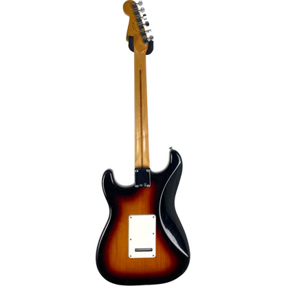 Fender Standard Stratocaster 2017 - Sunburst