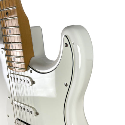 Fender Player Series Stratocaster 2021 - White