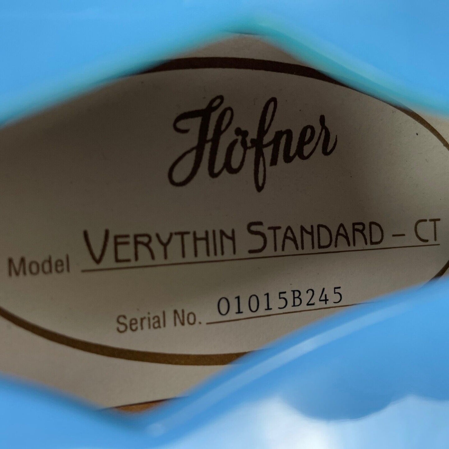 Höfner Verythin Standard CT - power blue